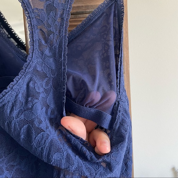 Victoria’s Secret The Lacie Navy Blue Racer Back Lace Slip - Picture 4 of 7